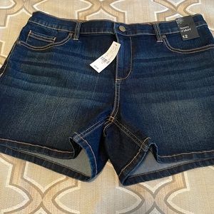 Soho Bowery 4” Shorts - Size 12 - Brand New